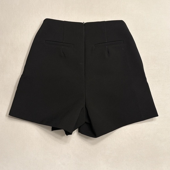 THE FRANKIE SHOP PAIGE WRAP SKORT - BLACK - Picture 3 of 5
